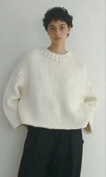 [ 미사용 새상품 ] 벌키얀 니트 풀오버