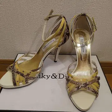 [ Pinky&Dianne ] 스트랩 하이힐