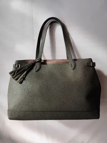 ACATE LODOS 아카테 백/cisei 세라피안