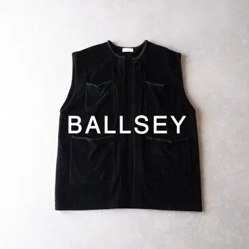 새상품급 투모로우랜드 보르지 28,000엔 벨벳 베스트 E336