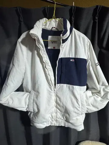 TOMMY HILFIGER 다운 자켓