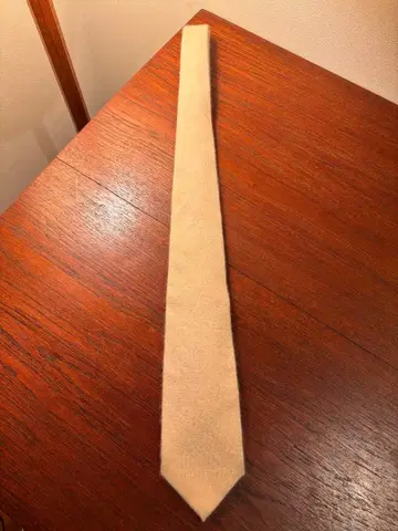 SHIPS 캐시미어 100% 화이트 베이지 넥타이