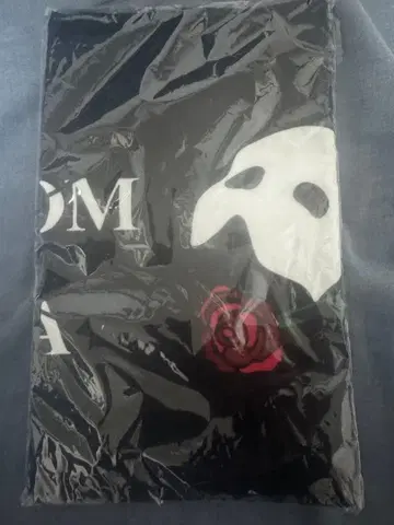 오페라의 유령 / 뮤지컬 기념품 타월 / 새상품 미개봉