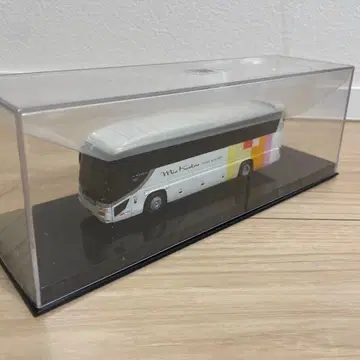 버스 모형 미에 교통