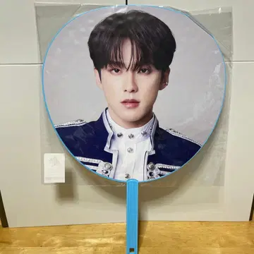 코노 준키 BEYOND THE DARK RISE 부채 교세라 돔