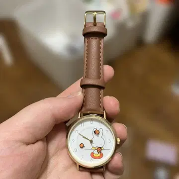 스튜디오 클립 미피 콜라보 브라운 가죽 손목시계