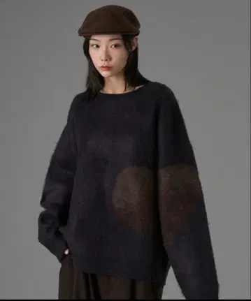 ONCILY 온셰리 그라데이션 하트 모티브 니트 S 네이비