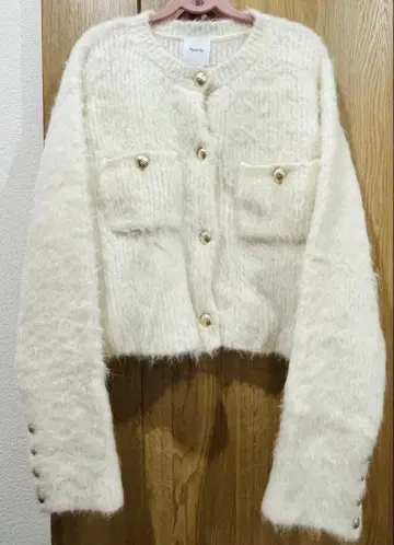 apart by lowrys 알파카 샤기 가디건