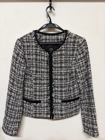 Clear Impression 셋업 (트위드 자켓 스커트)