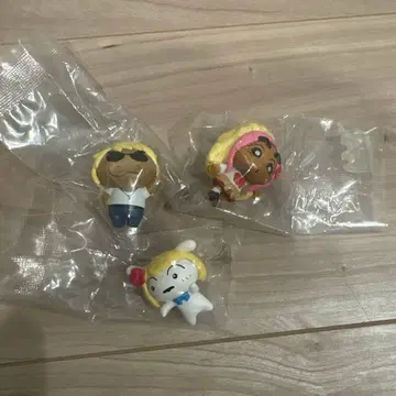 갸루 짱구는 못말려(크레용 신짱) 캡슐 토이 3체 세트