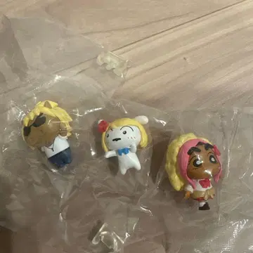 갸루 짱구는 못말려(크레용 신짱) 캡슐 토이 3체 세트