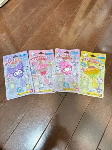 산리오 롤리팝 캔디 참 4개 세트