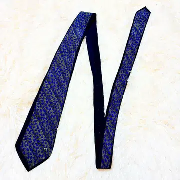 mila schon 기하학 패턴 넥타이