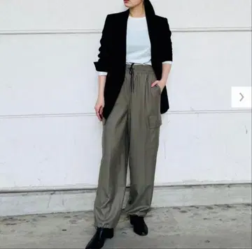 플라스테 울 블렌드 파라슈트 카고 팬츠 S 사이즈 블랙