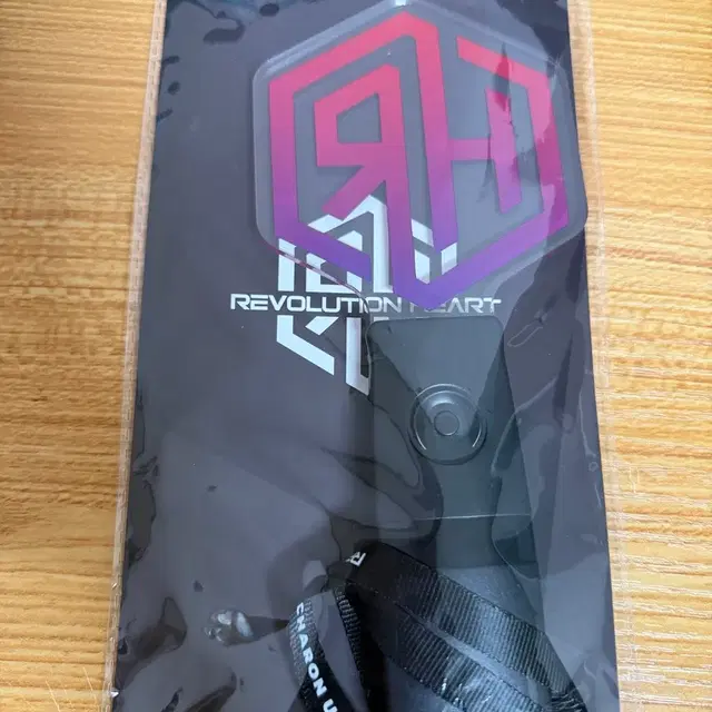 리레 (전레하) 트리거 앨범, 구 응원봉 판매