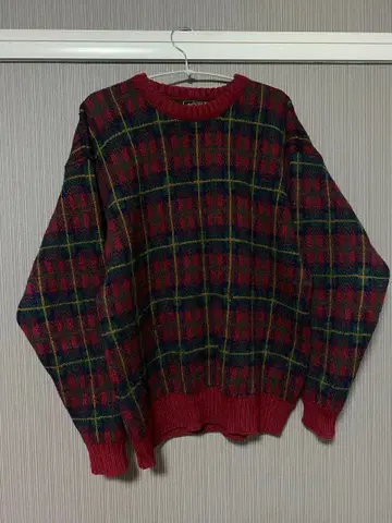 체크 무늬 스웨터 구제 의류