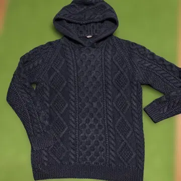 NOAH 네이비 케이블 니트 후드 부착