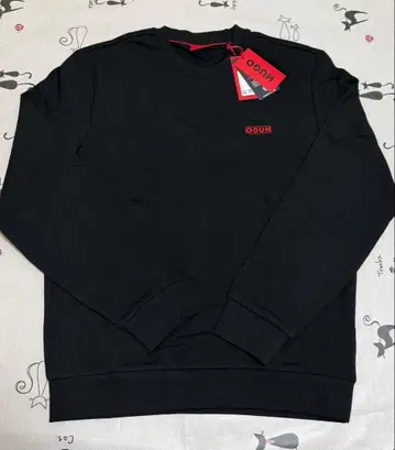 HUGO BOSS 미사용 새상품 남성용 맨투맨 트레이닝복 M