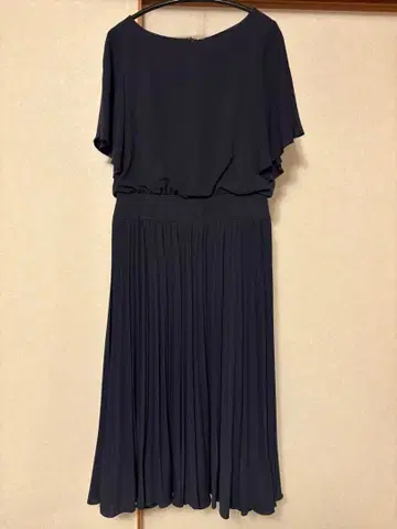 ANAYI 소프트 트윌 소매 원피스