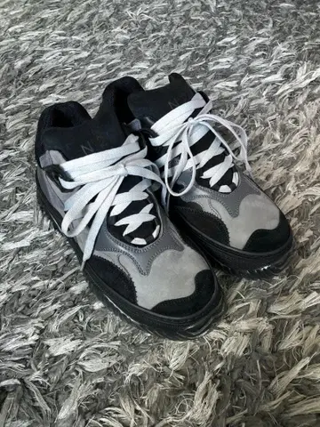 최종 가격 N21 누메로 벤투노 스니커즈