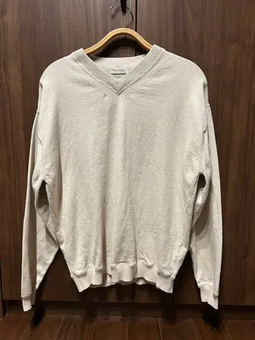 BEAUTY&YOUTH FRIZZ 코튼 12 게이지 V넥 니트 S