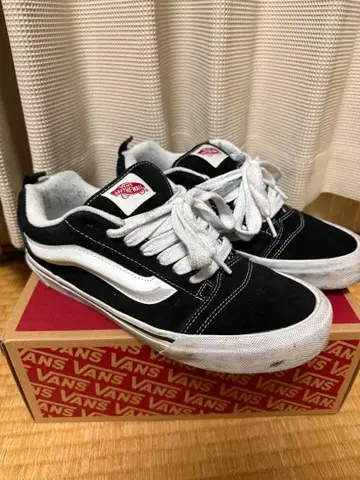 VANS 뉴스쿨