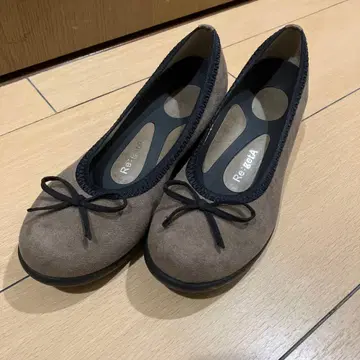 RegeA 리본 포함 브라운 플랫슈즈 M