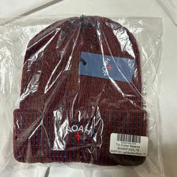 기간 한정 가격 NOAH Tri-Color Beanie 마룬