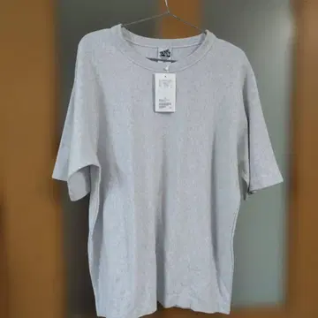 BEAUTY&YOUTH 실버 T셔츠 S 사이즈