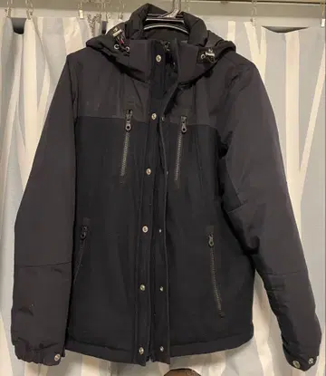 빔즈 다운 자켓 네이비 컬러