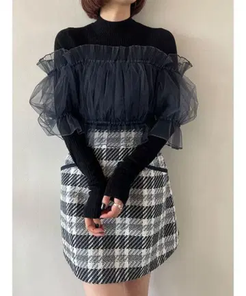 SNIDEL 튤 오프숄더 도킹 니트 풀오버