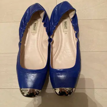 BALLY 파랑 가죽 플랫슈즈