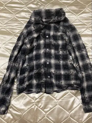 TORNADO MART 꽃무늬 플란넬 셔츠