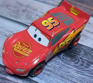 토미카 카즈 점프 타입