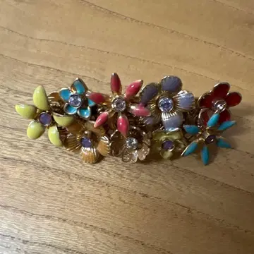 acca 꽃 모티브 미니 머리핀