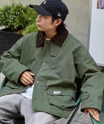 올리브 그린 코튼 자켓