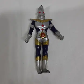 울트라맨 제로 피규어