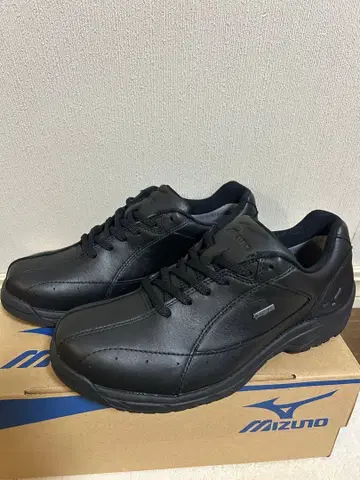 미즈노 Mizuno 블랙 스니커즈