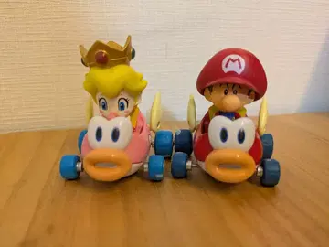 마리오 카트 피규어
