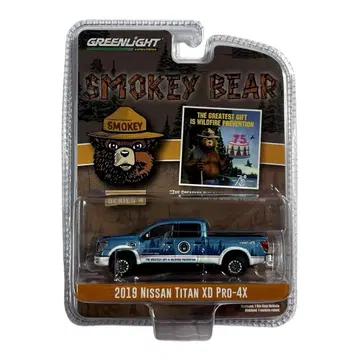 Greenlight 1/64 2019 닛산 타이탄 XD 프로