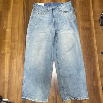 H&M 배기 데님 스터드 31/30