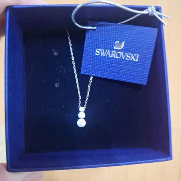 Swarovski 크리스탈 목걸이