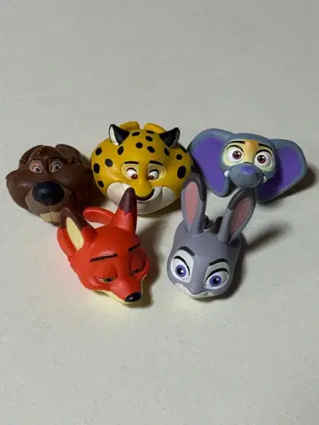 주토피아 가챠가챠 반지