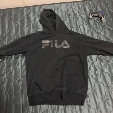 FILA 블랙 후드티