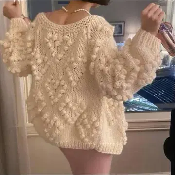 bibiy. 폼폼 니트 가디건