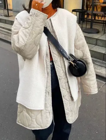 Discoat 베이지 퀼팅 자켓 M