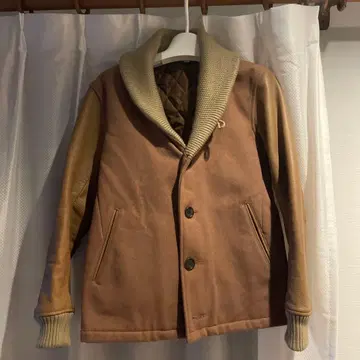 브라운 베이지 숄카라 바시티 자켓