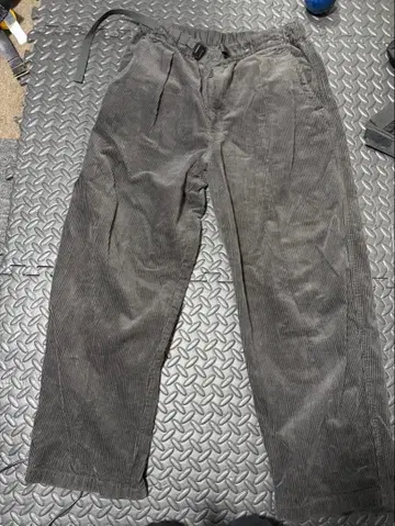 UNIQLO U 코듀로이 팬츠