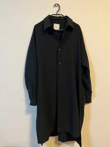 Lui's 블랙 버튼 셔츠