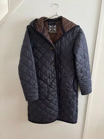 LAVENHAM 네이비 퀼팅 자켓 36
